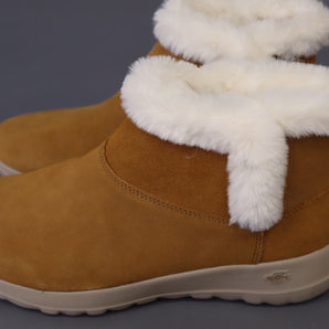 Skechers Women s On the GO Joy Bundle Up Cozy Ankle Boot